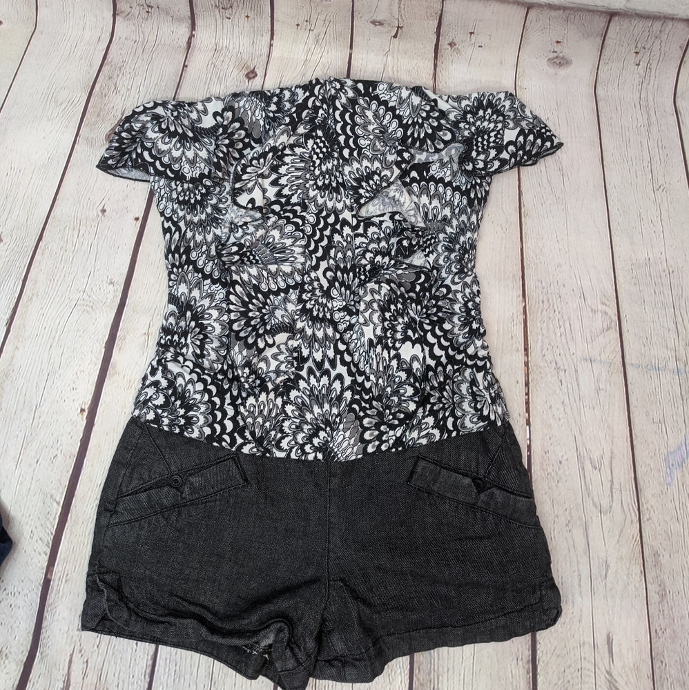 Rewind Strapless Romper Small